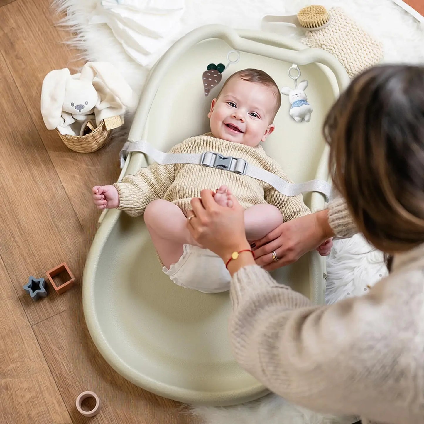 Multi Function Baby Changing Mat With Safety Harness And Waterproof
